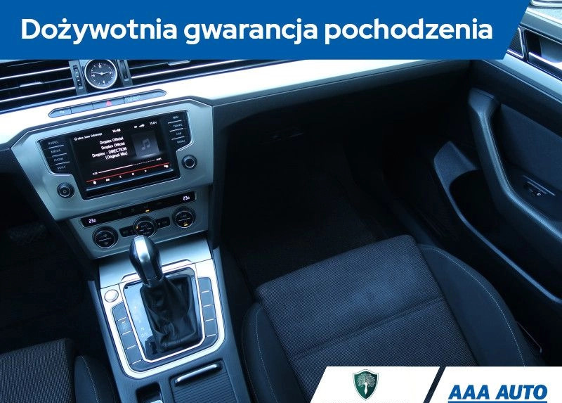 Volkswagen Passat cena 55000 przebieg: 172160, rok produkcji 2015 z Radomyśl Wielki małe 436